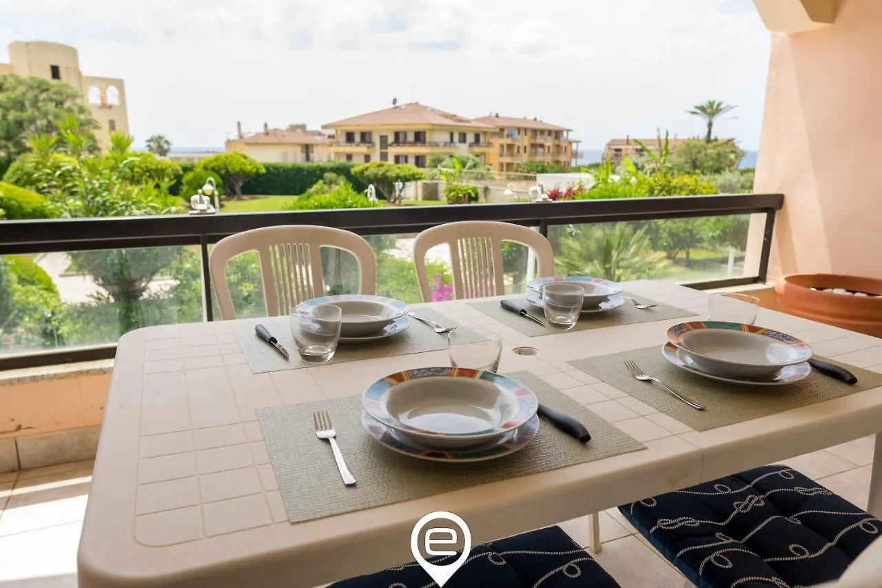 Charming Seaview Apartment Alghero